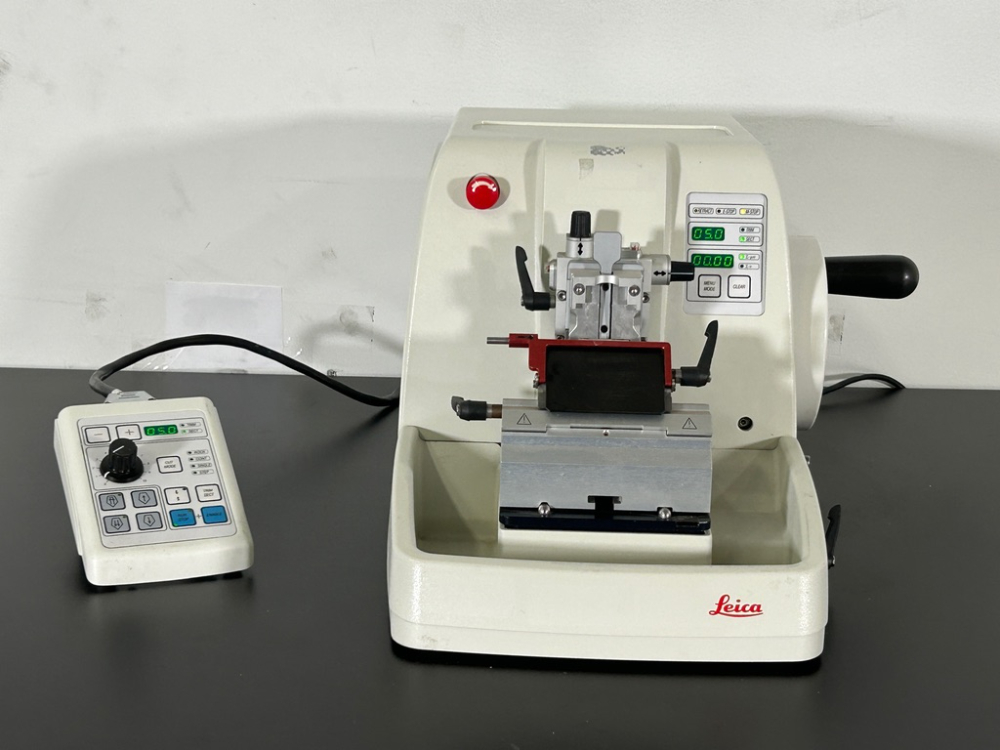 Image of Leica RM2255 Fully Automated Microtome